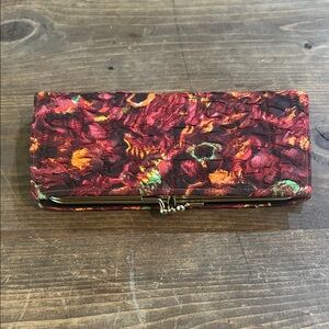 Vibrant Vintage Floral Women's Kisslock Wallet/ clutch